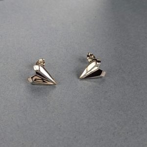 valley-heart-silver-stud-earrings
